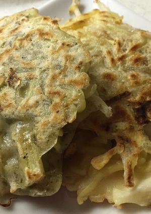 ヘルシーおやつ♡野菜たっぷりお好み焼き-レシピのメイン写真