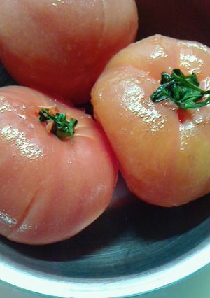 トマトの湯むき-レシピのメイン写真