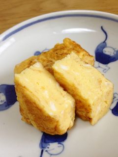 卵1個でもふっくら♡ 巻かない厚焼き玉子-レシピのメイン写真