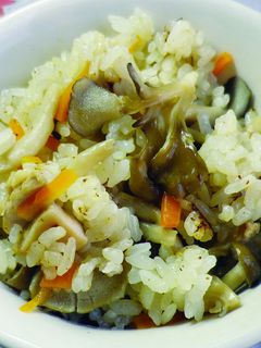 きのこと鶏肉の炊き込みご飯-レシピのメイン写真