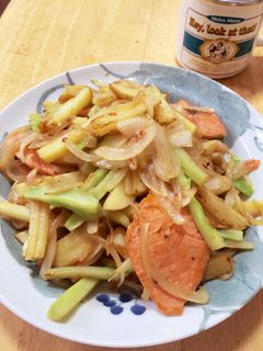 簡単!新じゃがと鮭の炒め物-レシピのメイン写真
