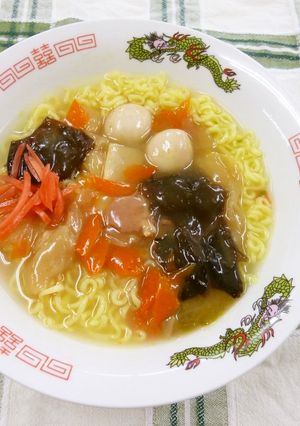 袋ラーメンとレトルト中華丼でちゃんぽん風-レシピのメイン写真