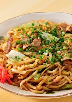 基本の焼きうどんはお好みソースで！-レシピのメイン写真