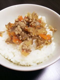 万能そぼろふりかけ-レシピのメイン写真