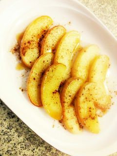 ローラ風*ココナッツオイルで焼きリンゴ♪-レシピのメイン写真