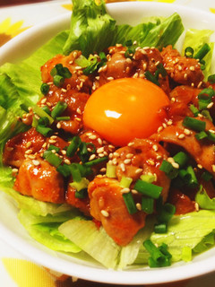鶏モモ肉の甘辛味噌丼-レシピのメイン写真