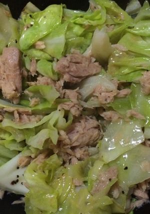 キャベツとツナの蒸し煮-レシピのメイン写真