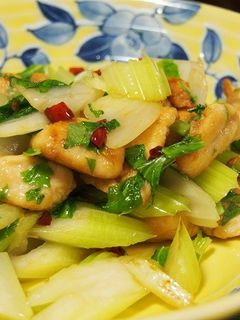 鶏ささみとセロリのナンプラー炒め-レシピのメイン写真