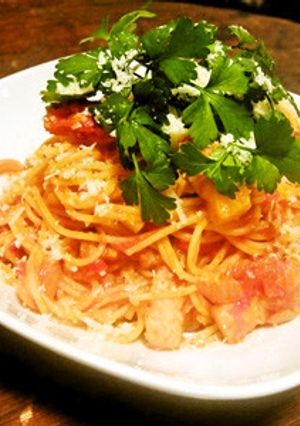 トマトの旨味を詰め込んだアマトリチャーナ-レシピのメイン写真