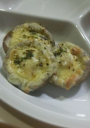 椎茸マヨチーズ トーストグリル-レシピのメイン写真