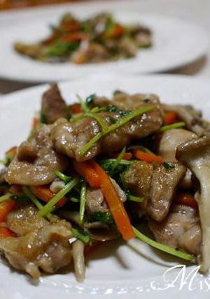 簡単で美味しいリピ確実！鶏肉と豆苗炒め-レシピのメイン写真