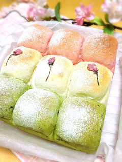 桜香る*お花見ちぎりパン-レシピのメイン写真