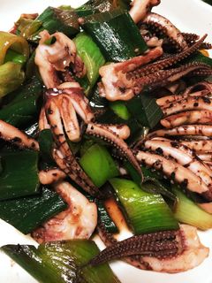 簡単5分☆ゲソと白ねぎのバター醤油炒め-レシピのメイン写真