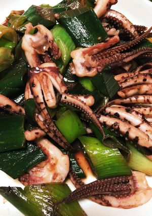 簡単5分☆ゲソと白ねぎのバター醤油炒め-レシピのメイン写真