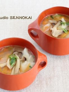海老ワンタンと野菜の具だくさんスープ-レシピのメイン写真