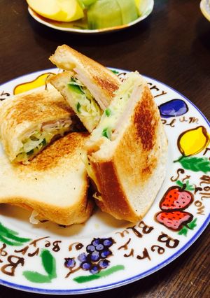ピーマン・キャベツのホットサンド〜母の味-レシピのメイン写真