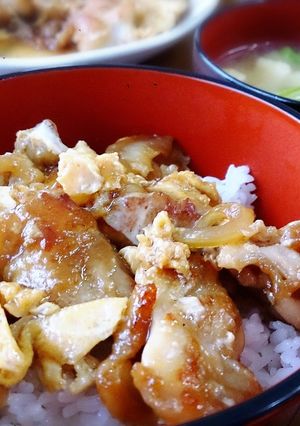 モモ肉で簡単うまうま!とりたま丼-レシピのメイン写真