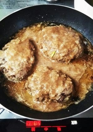 失敗しない☆ハンバーグのたまねぎソース-レシピのメイン写真