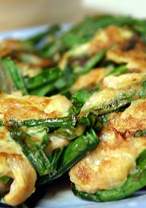 ワンボールで混ぜて焼くだけ♪にら焼き-レシピのメイン写真