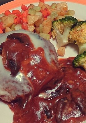 簡単！濃厚ふわふわ煮込みハンバーグ-レシピのメイン写真