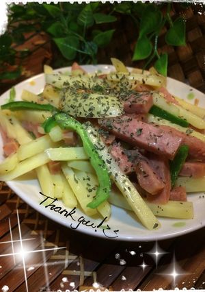 沖縄ポークと新じゃがチーズ炒め-レシピのメイン写真
