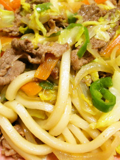 春きゃべつと牛肉の焼きうどん-レシピのメイン写真