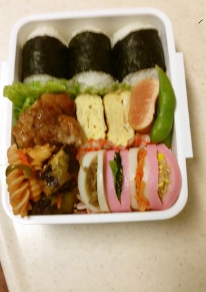 かまぼこ花見弁当-レシピのメイン写真