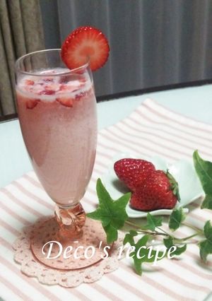 桜色♥バカルディーいちご豆乳カクテル♪-レシピのメイン写真