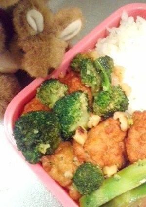 チキンナゲットとブロッコリーの中華炒め-レシピのメイン写真