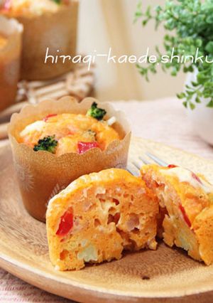 朝食にも♪トマトジュースのマフィンサレ-レシピのメイン写真