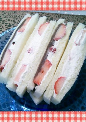 ＊フレッシュいちごとあんこのサンド＊-レシピのメイン写真
