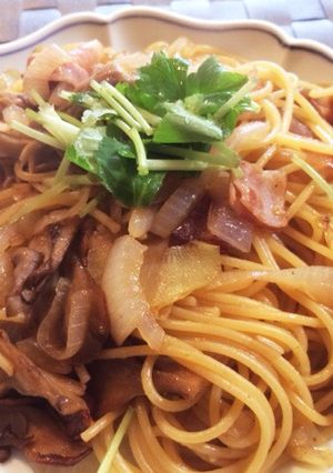 茹で玉葱と舞茸の簡単パスタ-レシピのメイン写真