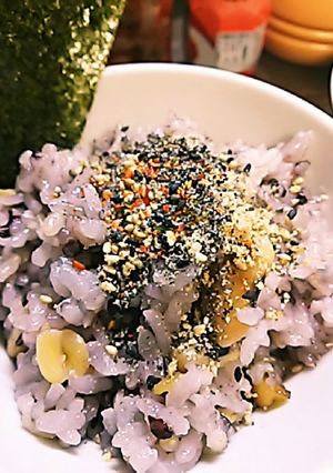 お手軽！ハマるわ～ピリ辛七味ごまふりかけ-レシピのメイン写真