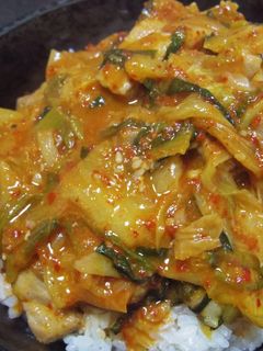 子どもも食べれる豚キムチ♡丼にも変身♪-レシピのメイン写真