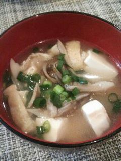 香る舞茸のお味噌汁-レシピのメイン写真