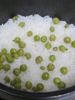 グリーンピースご飯-レシピのメイン写真
