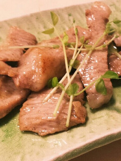 簡単すぎる!豚トロ胡麻油炒め-レシピのメイン写真