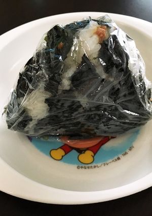 ウチの子どもおにぎり♪離乳食後期にも♡-レシピのメイン写真