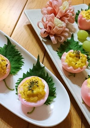 春★可愛い♪【桃色ゆで卵のサラダ仕立て】-レシピのメイン写真