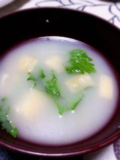 簡単おいしい!セロリの味噌汁-レシピのメイン写真