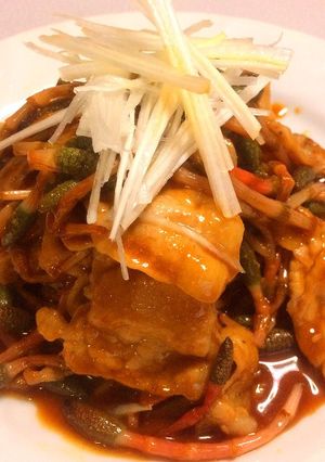 旬を味わう!つくしと豚肉の味噌だれ炒め❀-レシピのメイン写真
