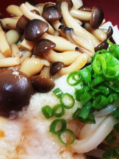冷やしうどんの付け合わせしめじ-レシピのメイン写真