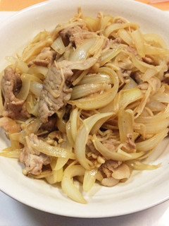 簡単!豚肉と玉ねぎのゆずポン酢炒め-レシピのメイン写真
