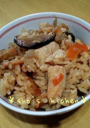 しっかり味♪鶏ごぼう炊き込みご飯-レシピのメイン写真