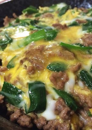 簡単！ふんわりトロトロなニラ玉丼☆-レシピのメイン写真