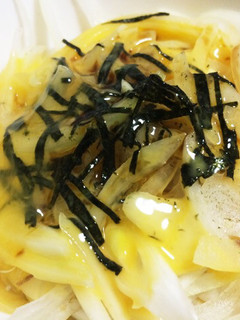 健康朝食☆新玉ねぎの卵かけサラダ-レシピのメイン写真
