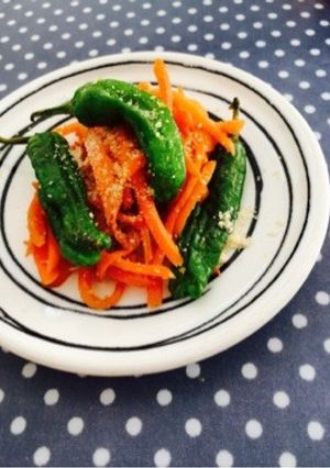 お弁当にも♫ししとう人参の味噌チーズ炒め-レシピのメイン写真