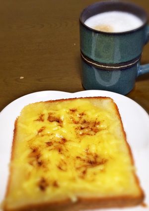 シナモン香るハニーチーズトースト-レシピのメイン写真