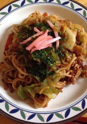 焼きそばの粉末ソースがムラにならない方法-レシピのメイン写真