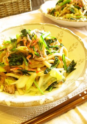 菜の花の焼きうどん〜エビ塩味♬-レシピのメイン写真